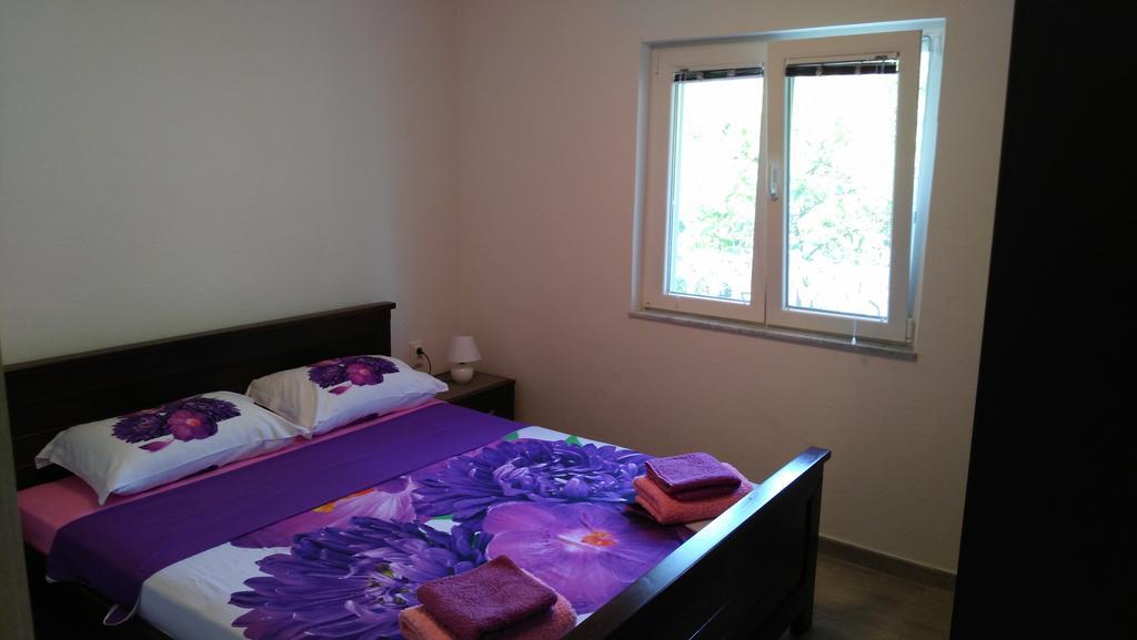 Badza Apartment Kotor Exterior photo